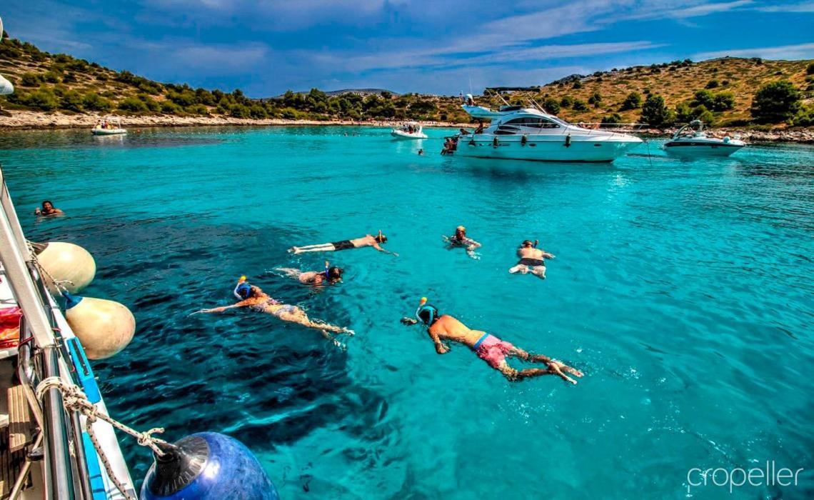 Villa Scolopax Rusticola Skradin With Heated Pool ภายนอก รูปภาพ