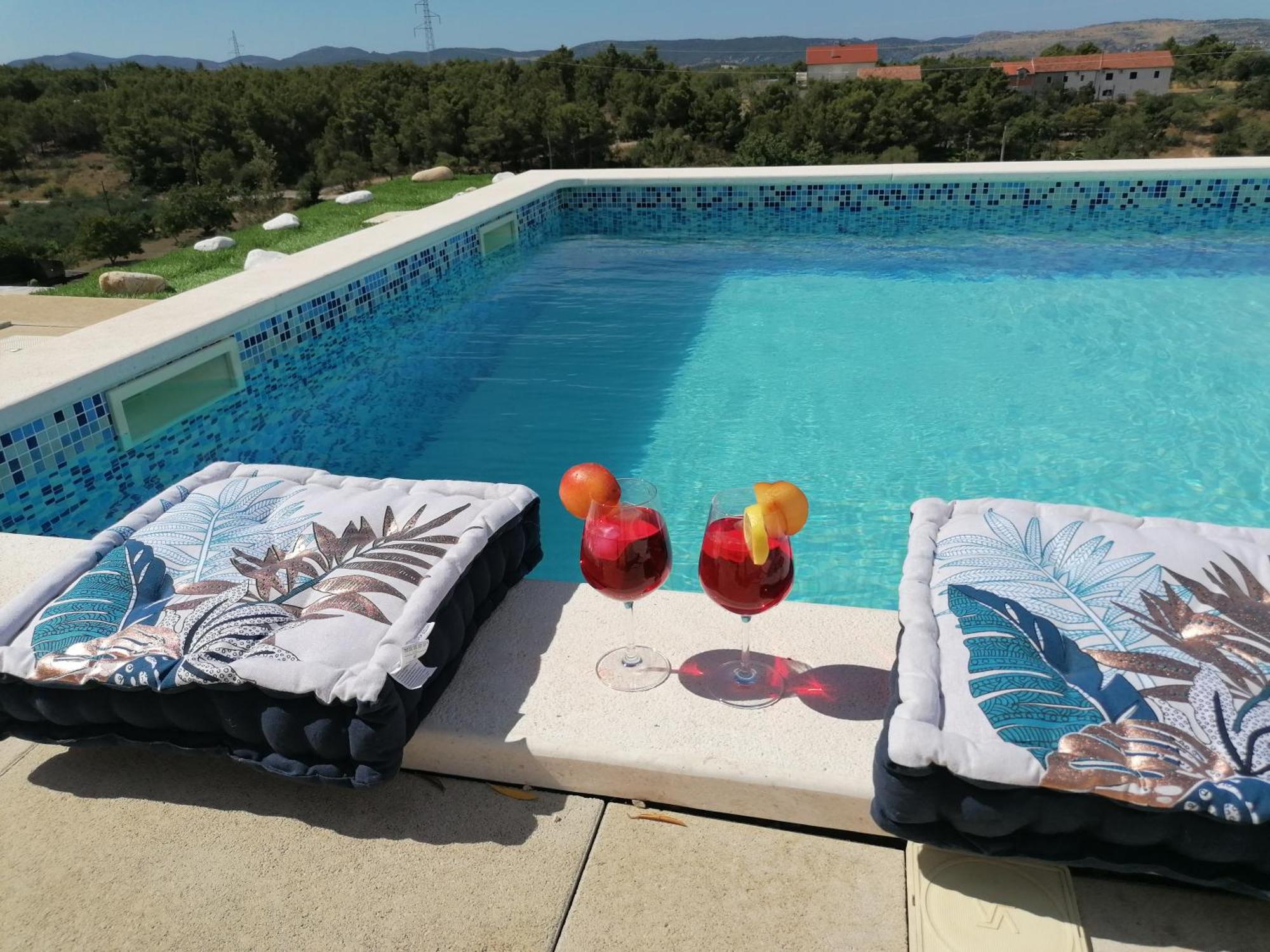 Villa Scolopax Rusticola Skradin With Heated Pool ภายนอก รูปภาพ
