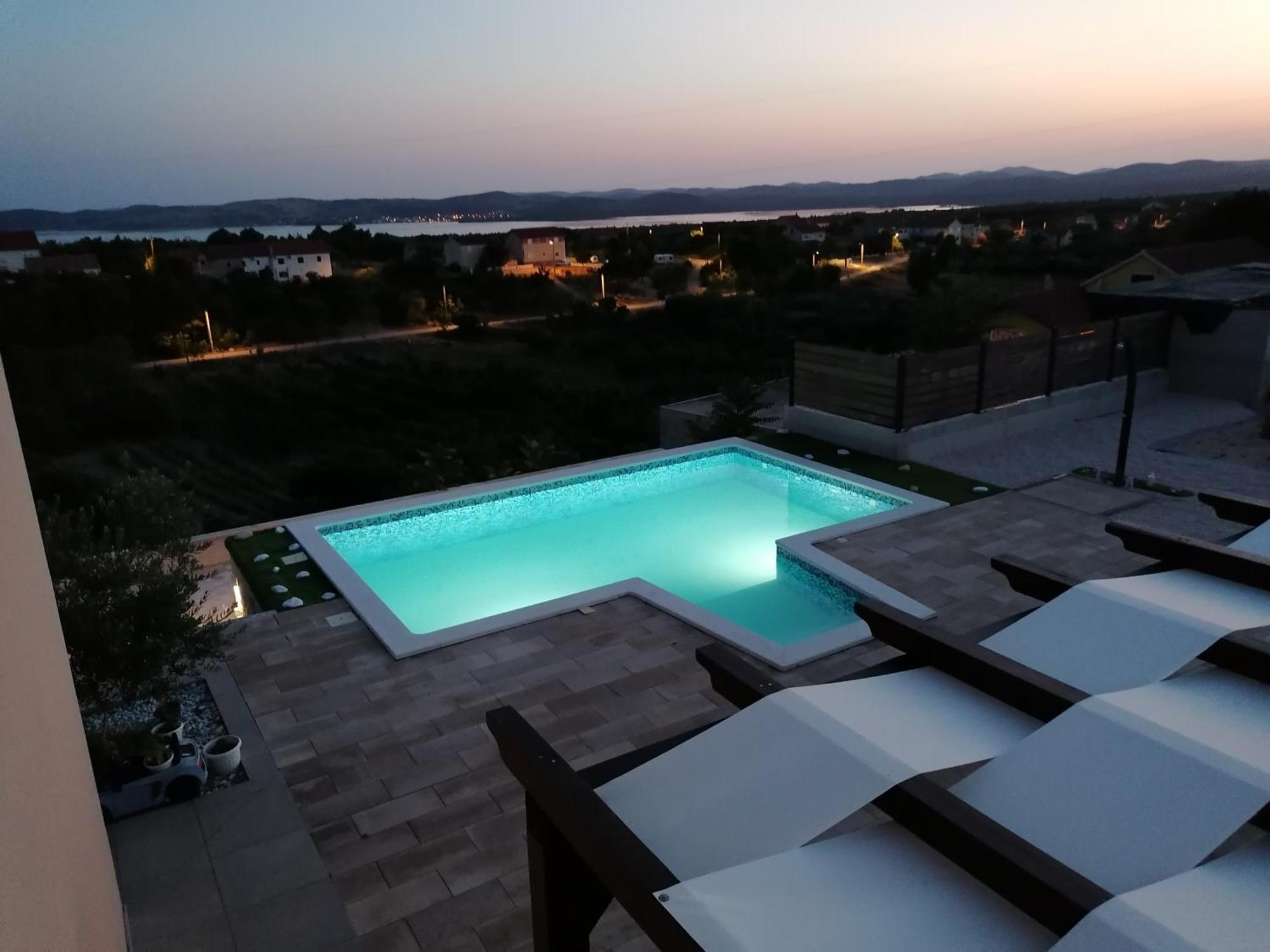 Villa Scolopax Rusticola Skradin With Heated Pool ภายนอก รูปภาพ